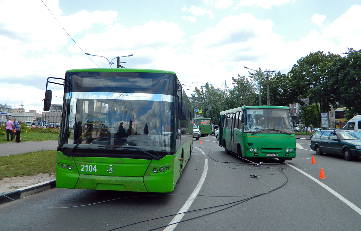 Kharkiv, LAZ E183A1 # 2104; Kharkiv — Incidents