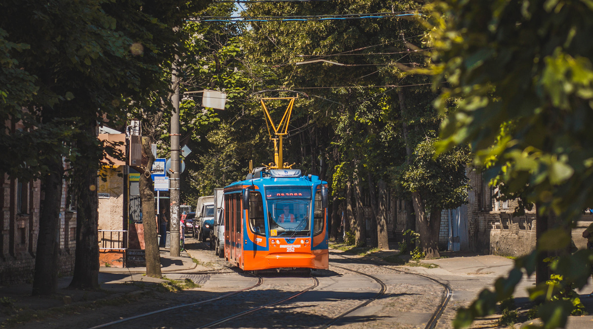 Krasnodar, 71-623-02 č. 252