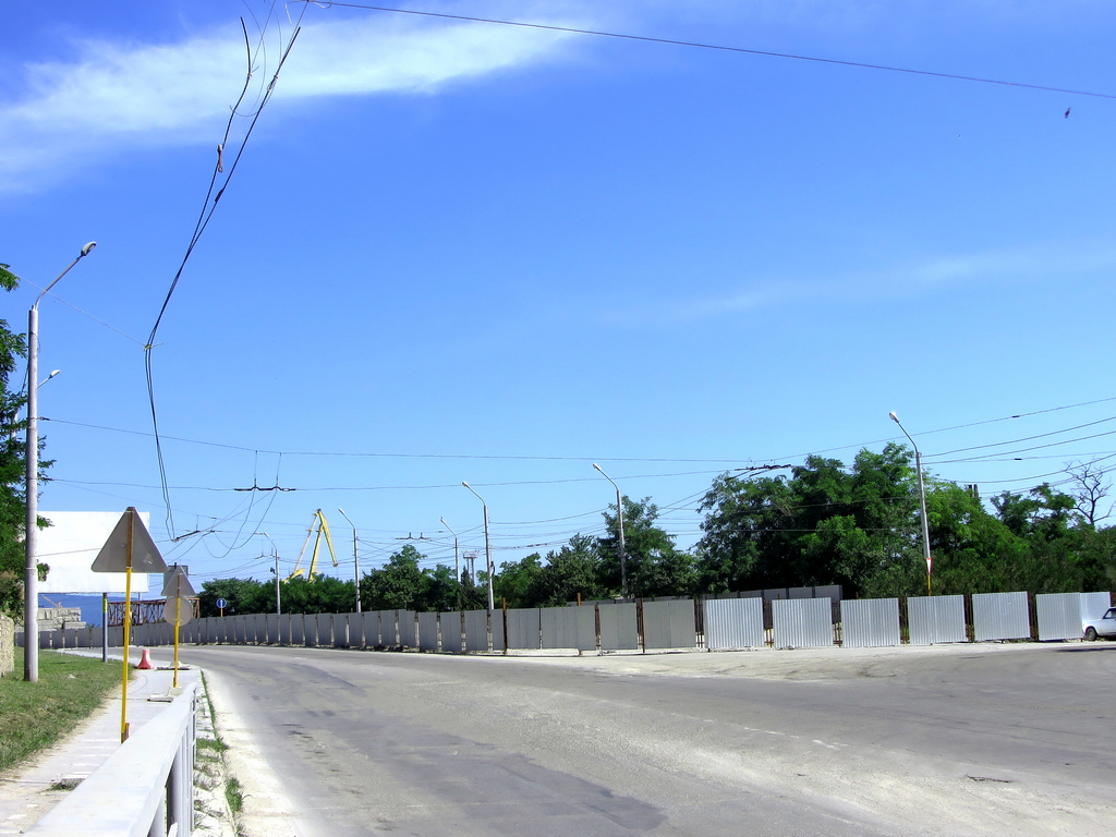 Novorossiisk — Building & widening of traffic area of the Sukhumskoye highway