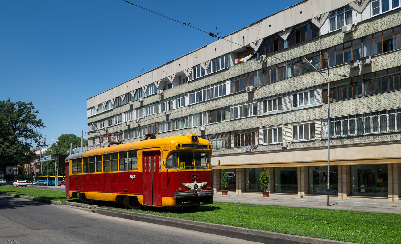 Almaty, RVZ-6M2 č. 11; Almaty — Historic rolling stock run on June 22th