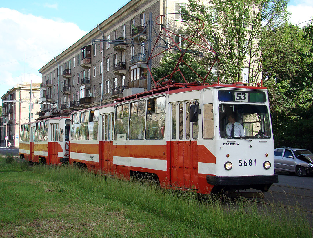 Санкт-Петербург, ЛМ-68М № 5681; Санкт-Петербург — Заказная поездка на СМЕ ЛМ-68М 5681+5448 в Стрельну и Купчино