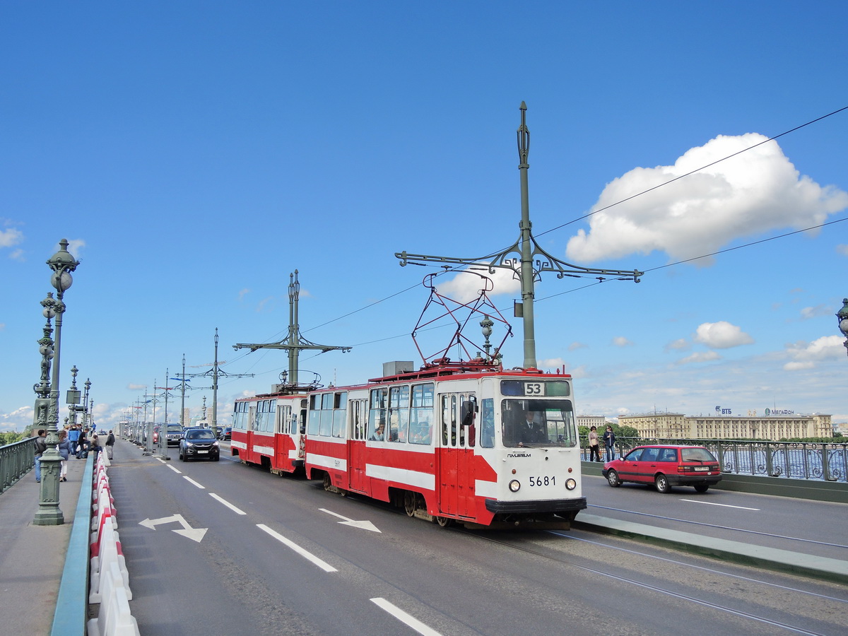 Санкт-Петербург, ЛМ-68М № 5681; Санкт-Петербург — Заказная поездка на СМЕ ЛМ-68М 5681+5448 в Стрельну и Купчино