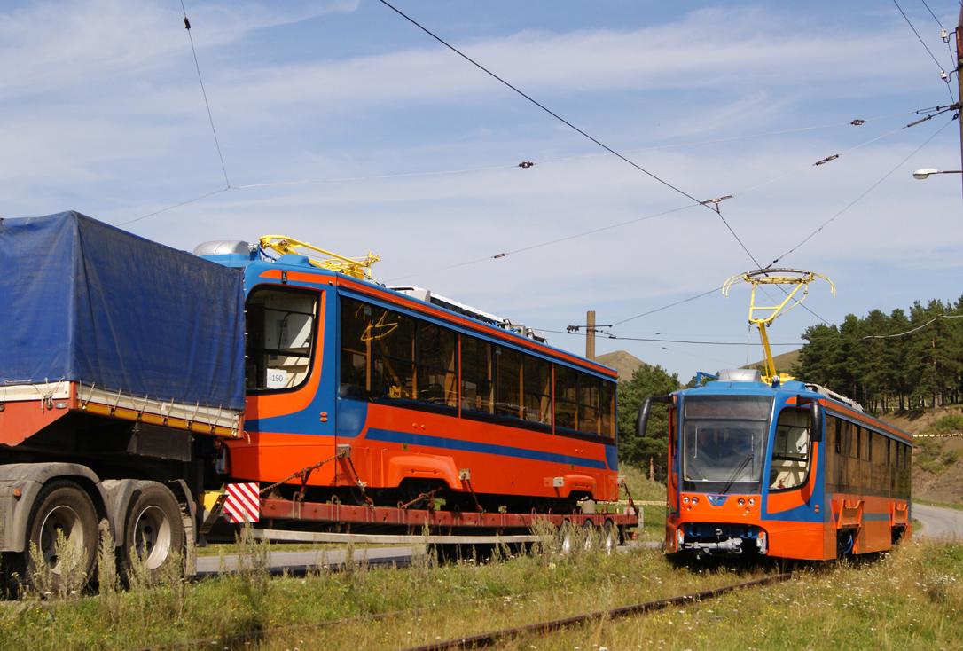 Челябинск, 71-623-02 № 1205; Павлодар, 71-623-02 № 149; Усть-Катав — Трамвайные вагоны для Казахстана; Усть-Катав — Трамвайные вагоны для Челябинска