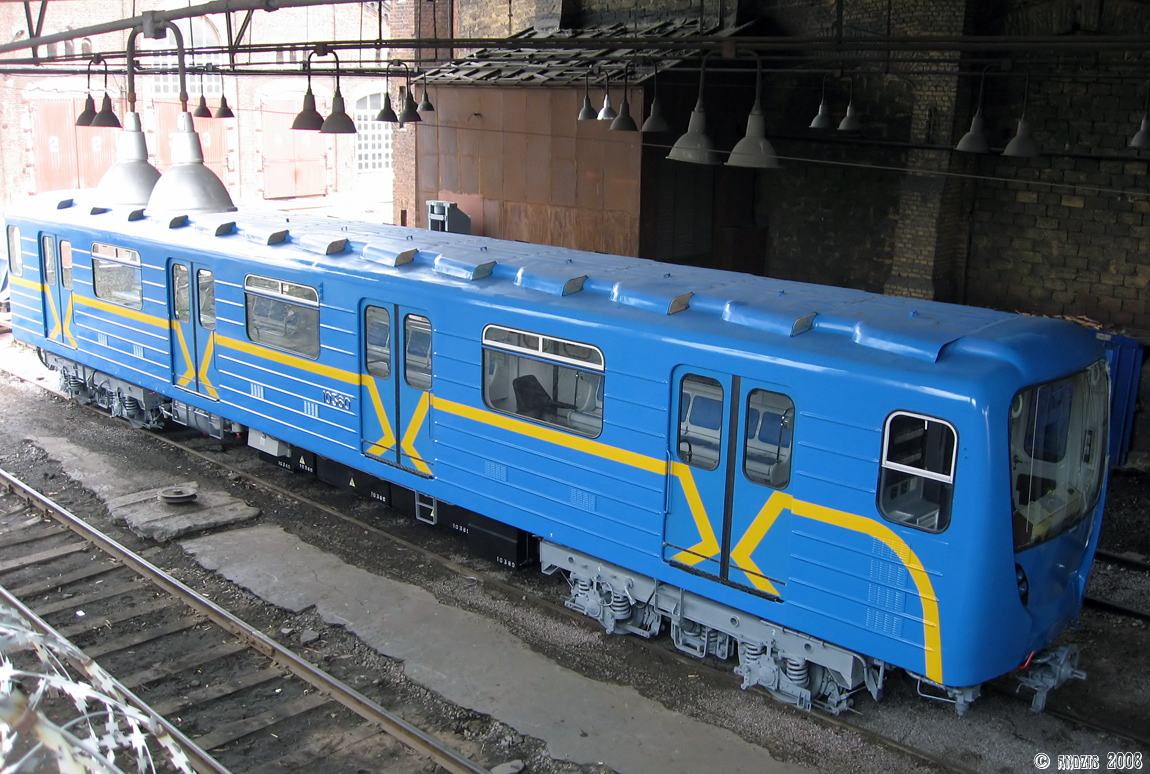 Kiev, 81-540.2K N°. 10360; Saint-Pétersbourg — Vagonmash New Cars