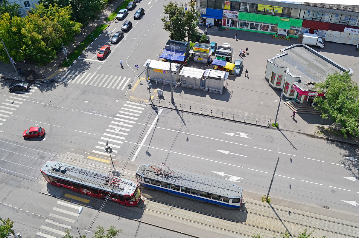 Moskva, 71-619KT č. 4293; Moskva, 71-608KM č. 5201; Moskva — Tram lines: Eastern Administrative District; Moskva — Views from a height
