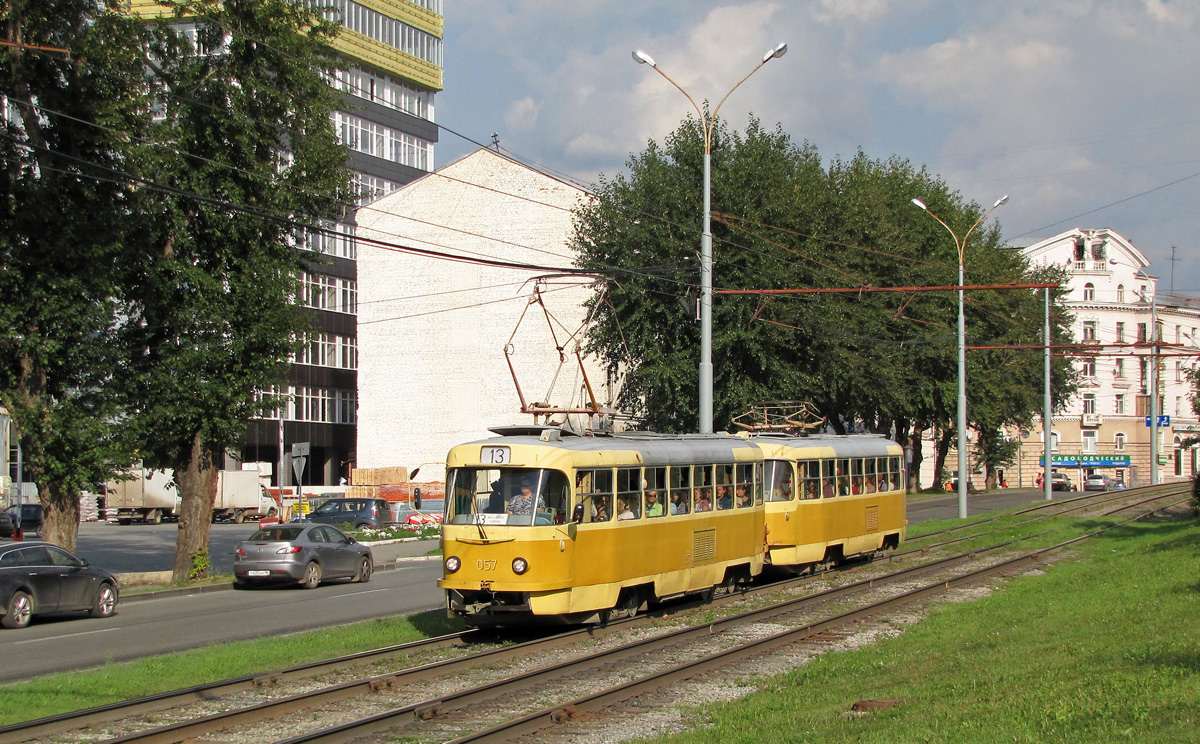 Yekaterinburg, Tatra T3SU (2-door) č. 057