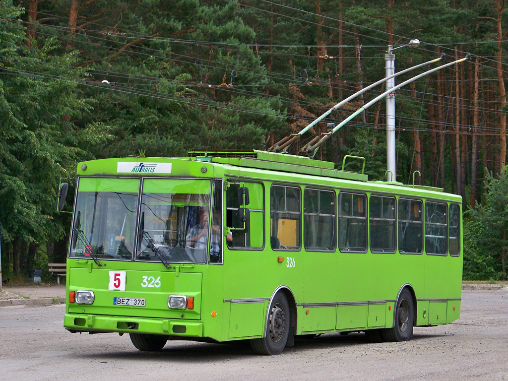 Каунас, Škoda 14Tr11/6 № 326