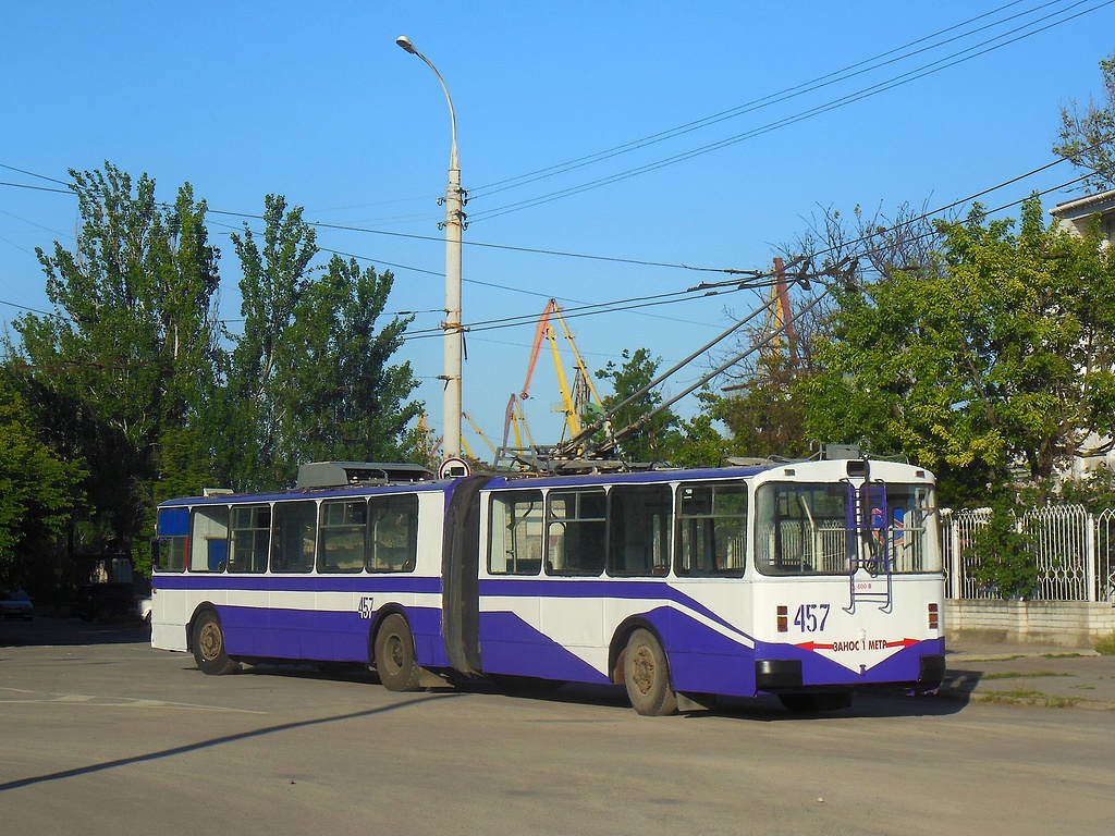 Kherson, ZiU-683V01 № 457