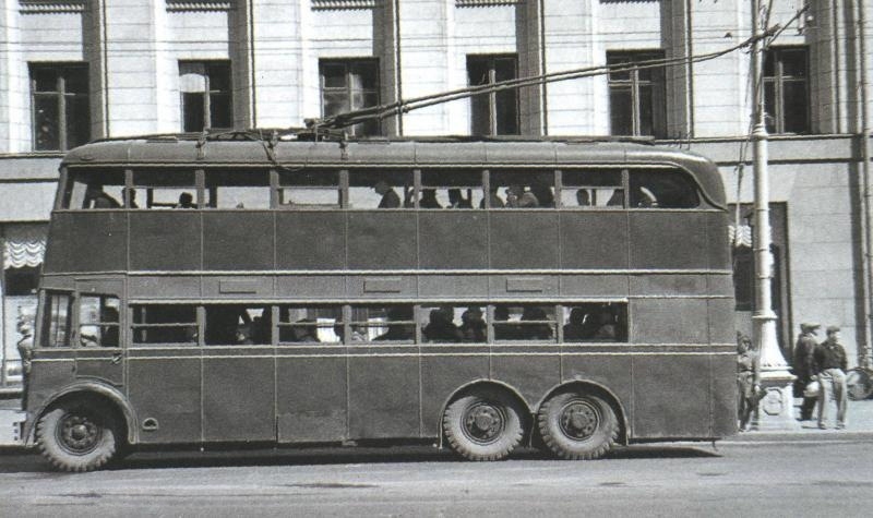 Москва, ЯТБ-3 № 1006; Москва — Исторические фотографии — Двухэтажные троллейбусы (1937-1953)