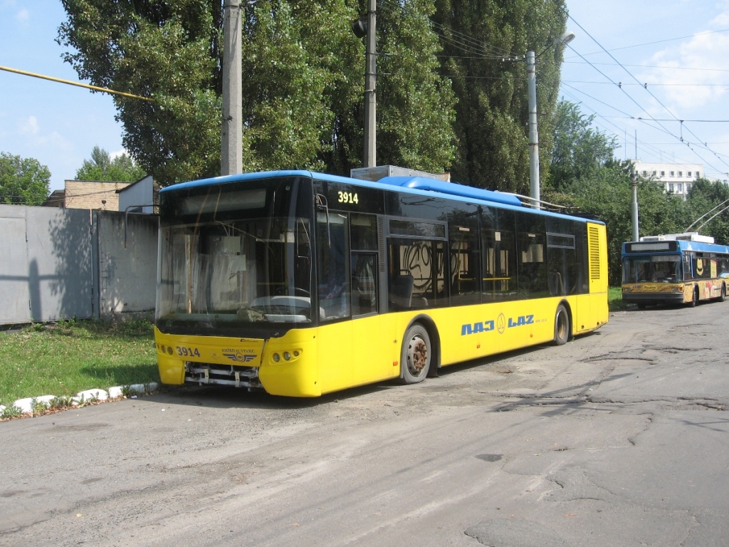 Киев, ЛАЗ E183D1 № 3914