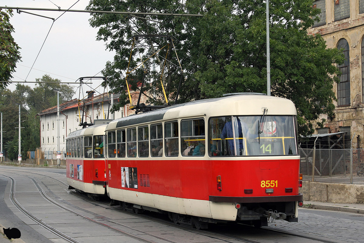 Prága, Tatra T3R.P — 8551