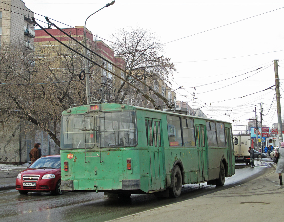 Kazan, ZiU-682V N°. 1253