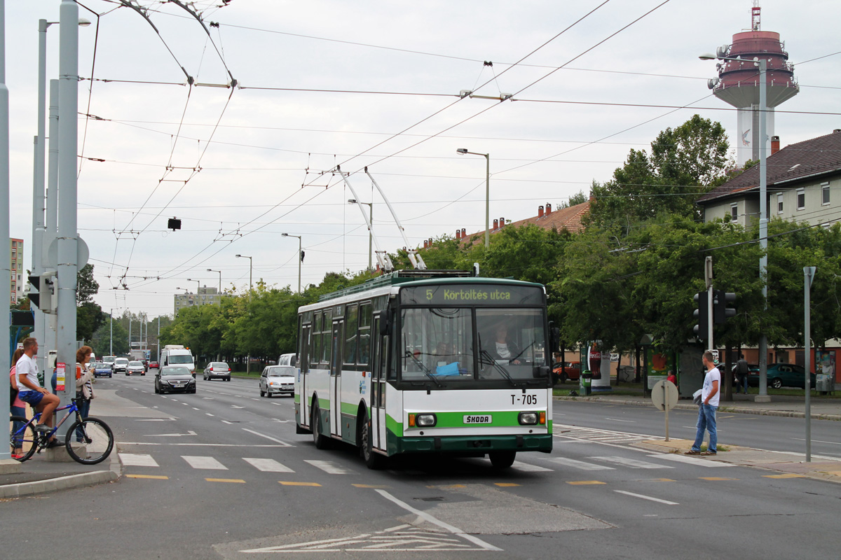 Сегед, Škoda 14Tr08/6 № T-705