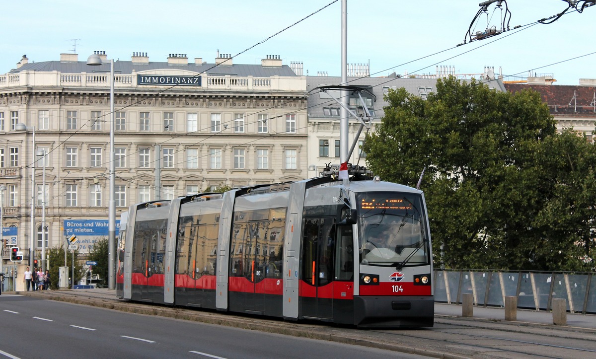 Вена, Siemens ULF-A1 № 104