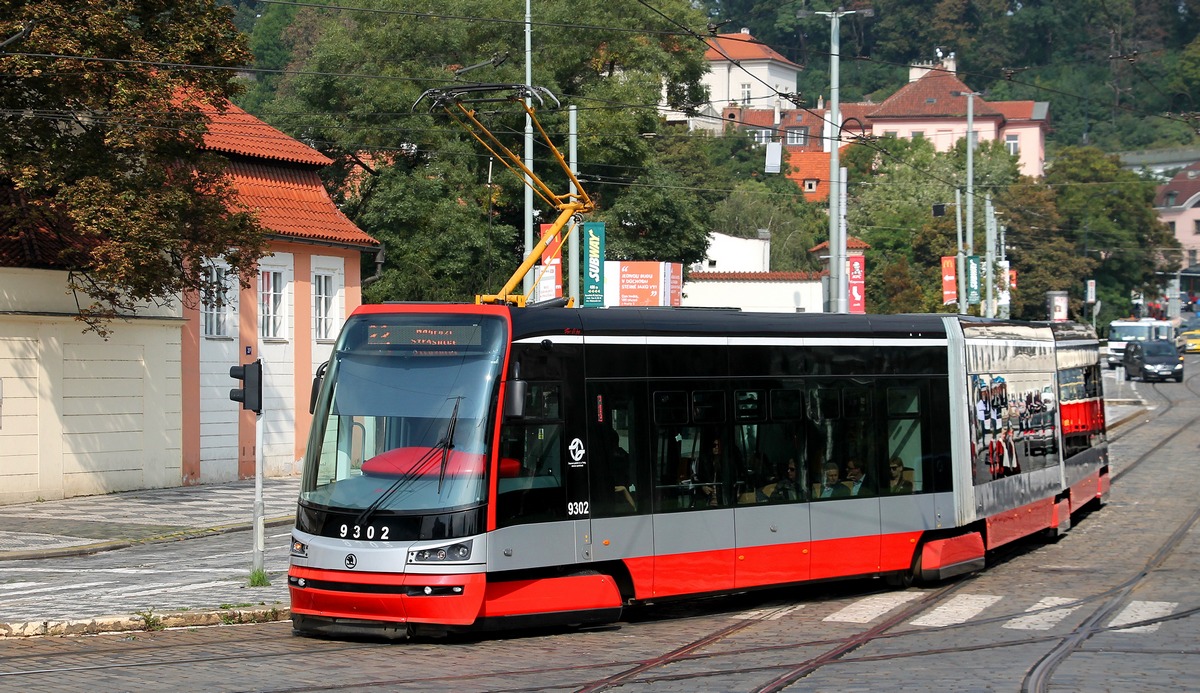 Прага, Škoda 15T3 ForCity Alfa Praha № 9302