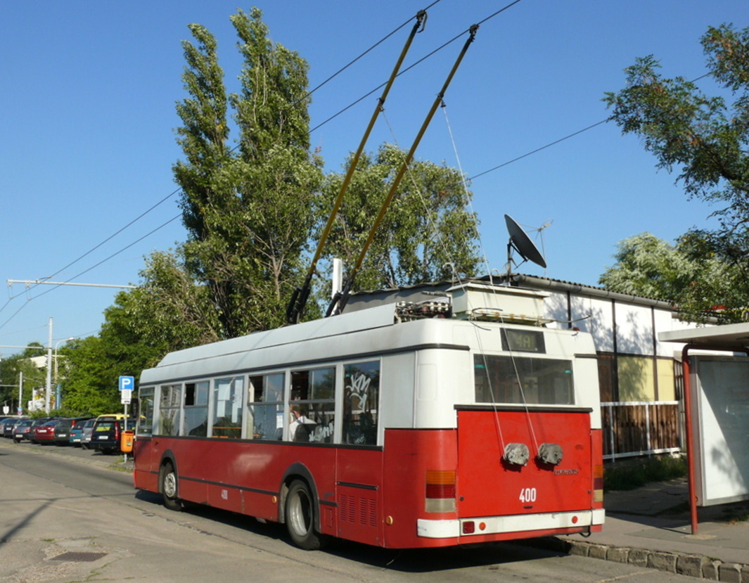 Будапешт, Ikarus 411T № 400