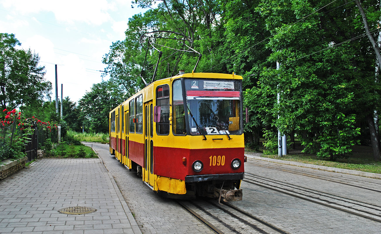 Lviv, Tatra KT4SU # 1090