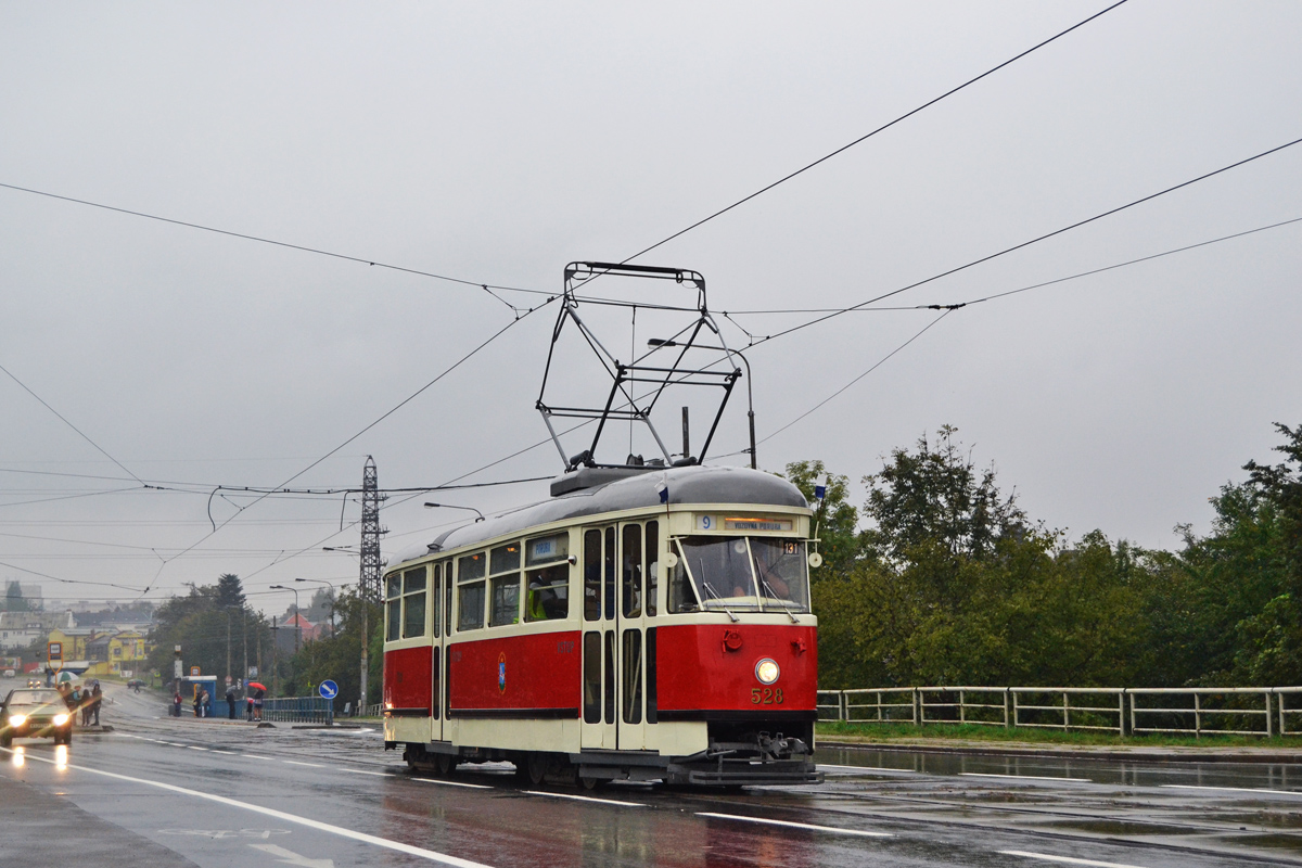 Ostrava, Tatra T1 č. 528; Ostrava — 11.9.2014 — Tram parade to 120 anniversary of Ostrava public transport