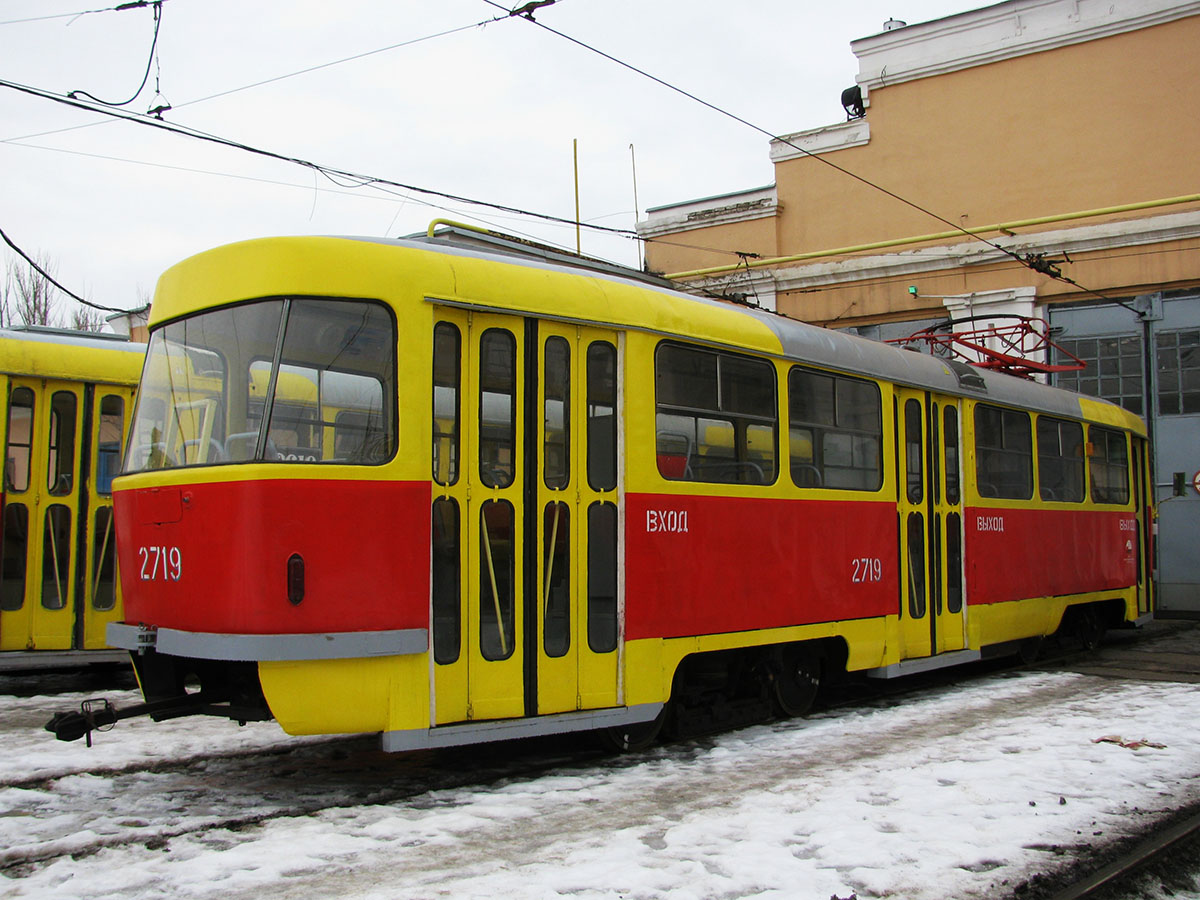 Volgograd, Tatra T3SU # 2719
