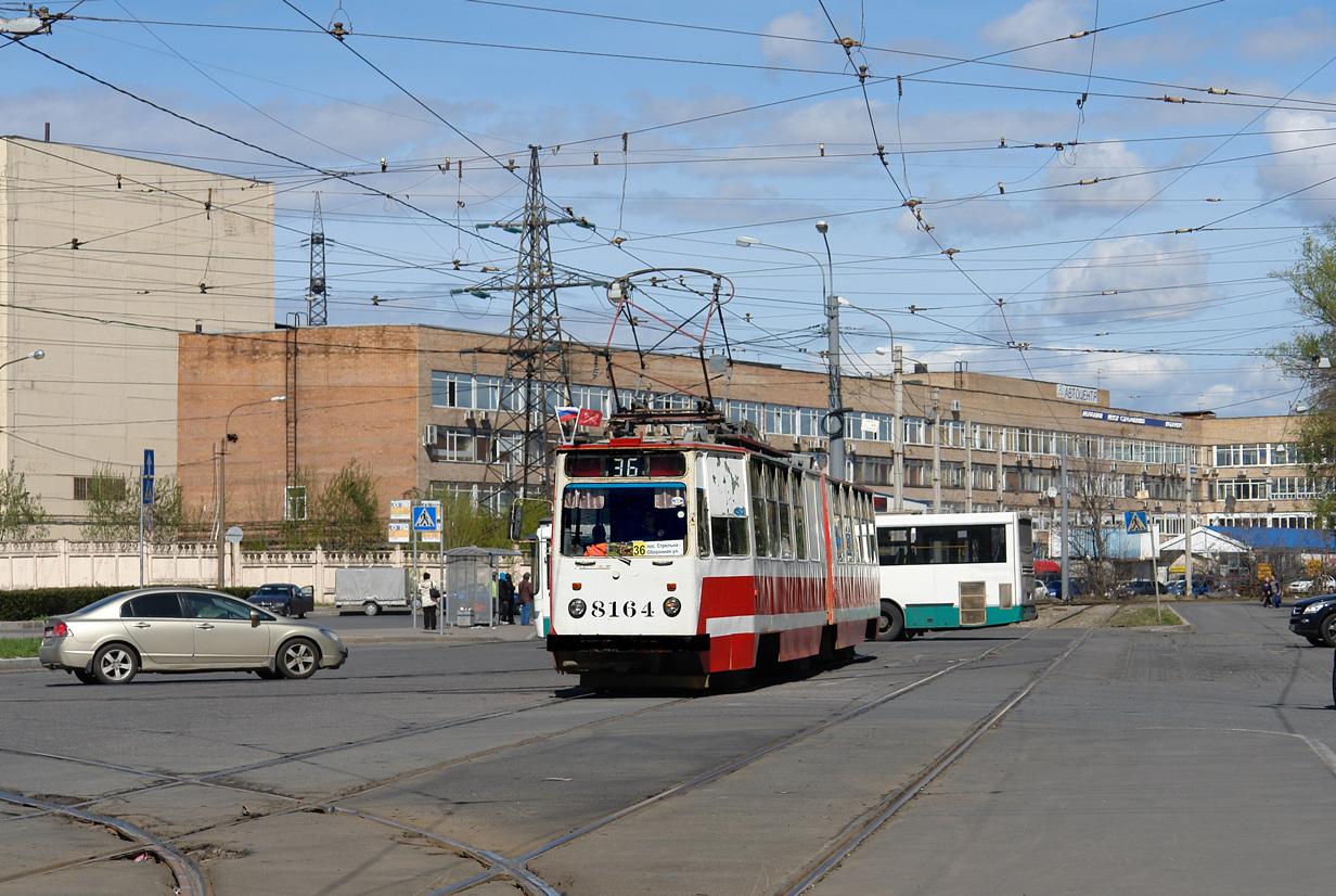 Saint-Petersburg, LVS-86K № 8164