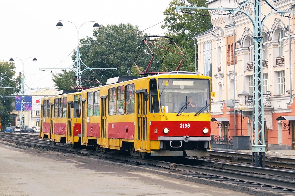 Трамвай 4 барнаул. Трамвай Tatra-t6. Tatra t6b5 (Tatra t3m). Tatra t6b5 салон. Трамвай Барнаул.