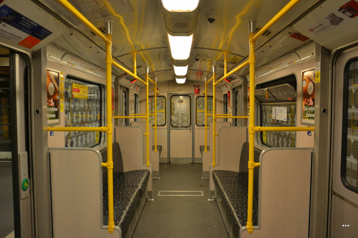 Berlīne, BVG A3E № 497; Berlīne — U-Bahn — line U1
