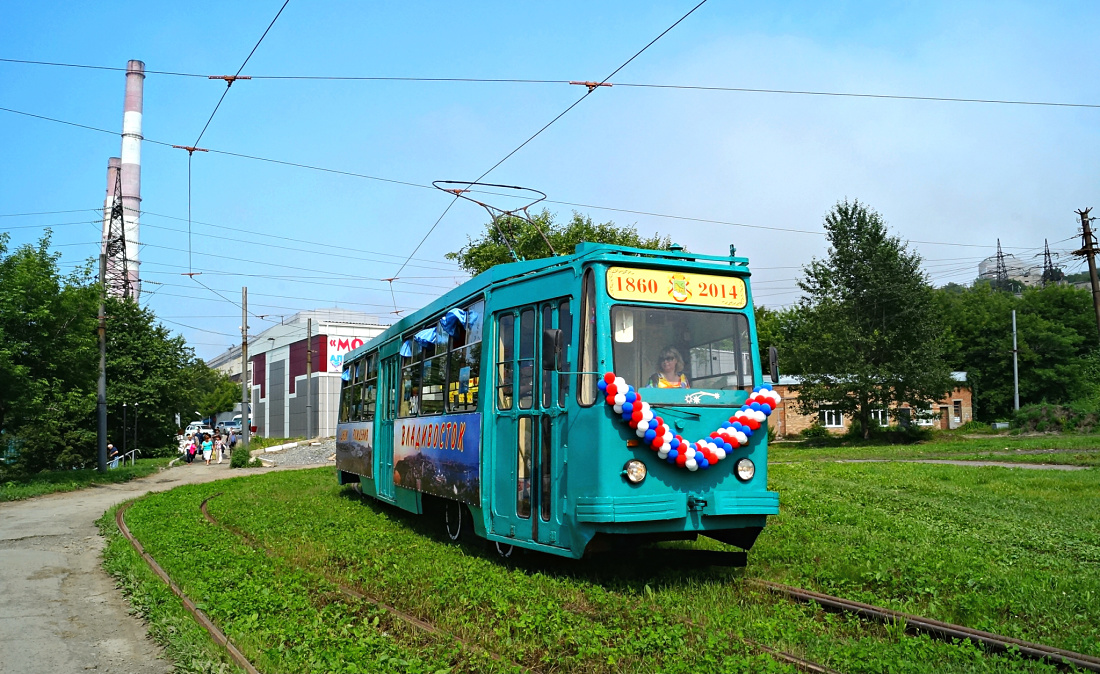 Vlagyivosztok, 71-132 (LM-93) — 298; Vlagyivosztok — Theme trams