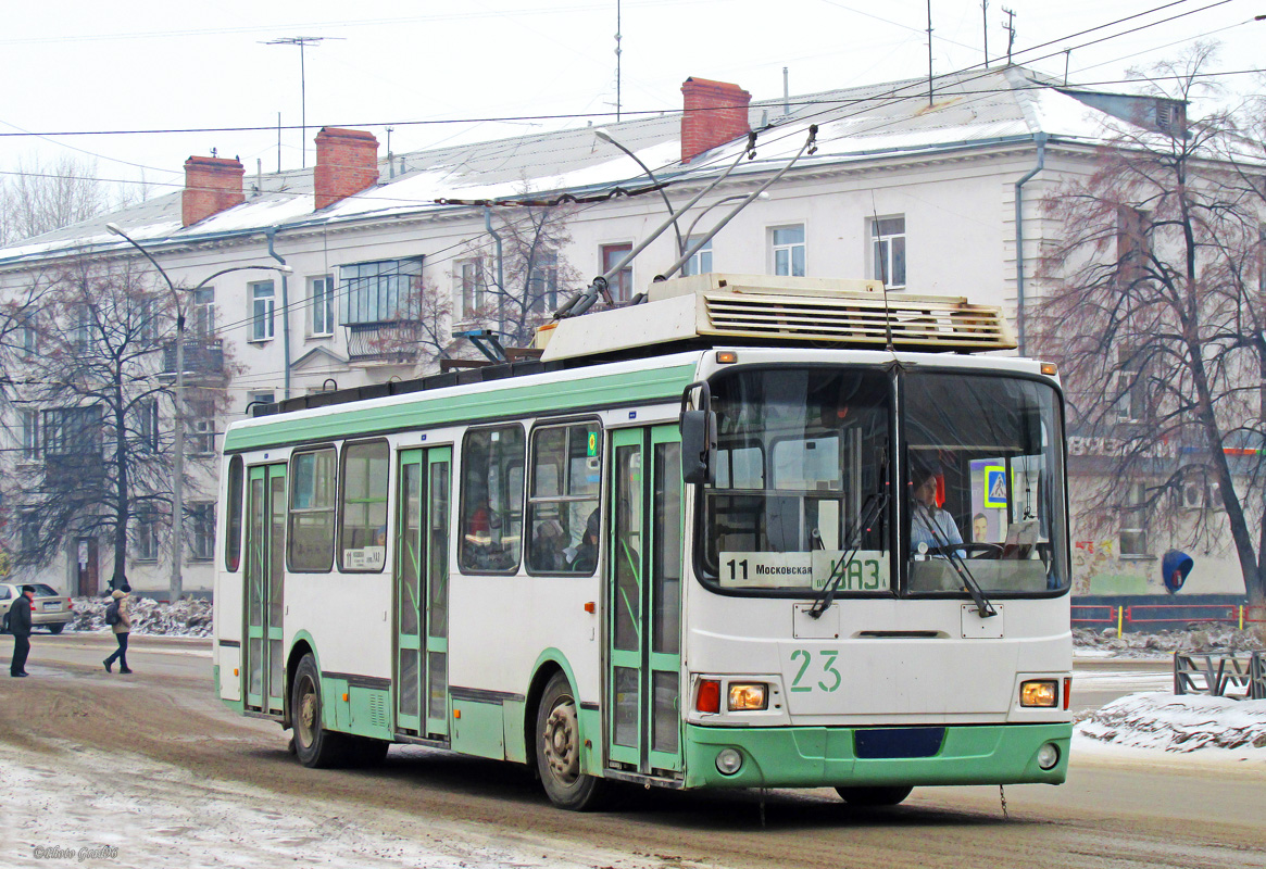 Kamensk-Uralsky, LiAZ-5280 (VZTM) # 23