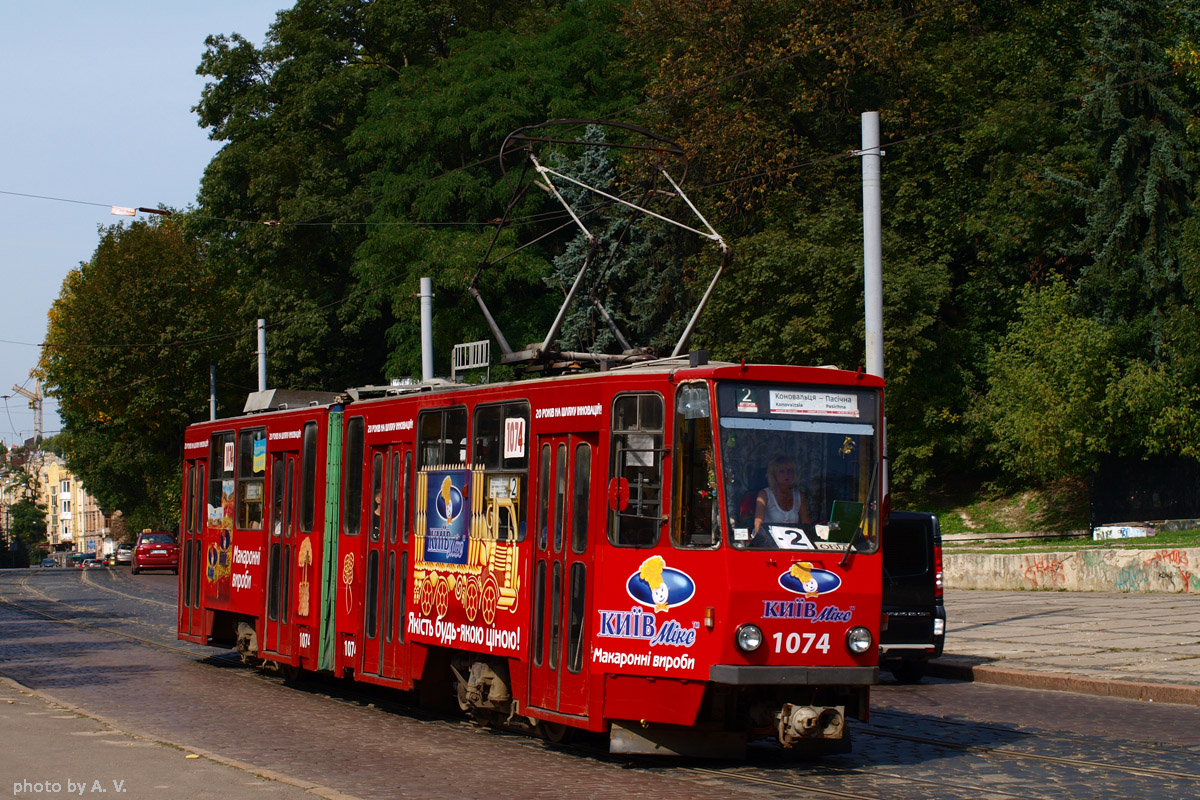 Львов, Tatra KT4SU № 1074