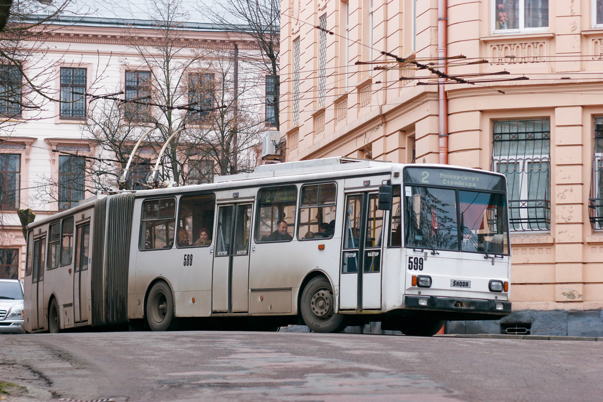 Львов, Škoda 15TrM № 599