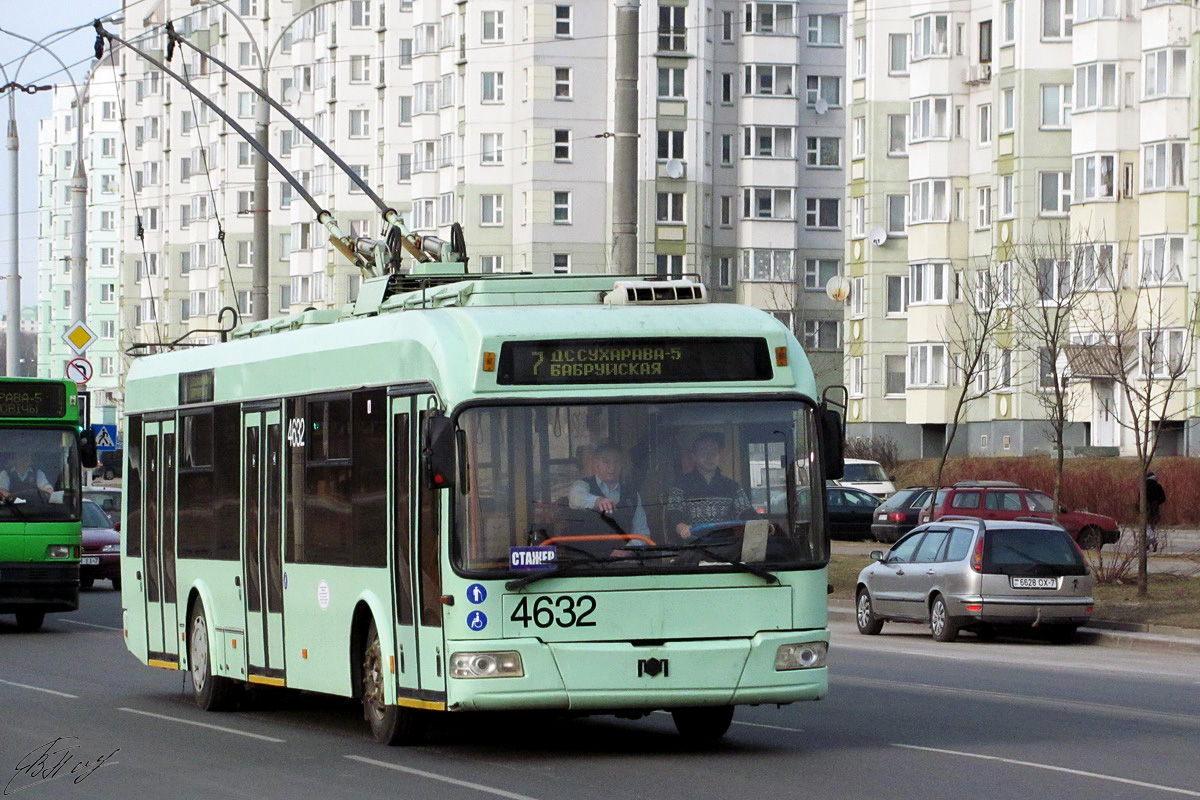 Минск, БКМ 321 № 4632