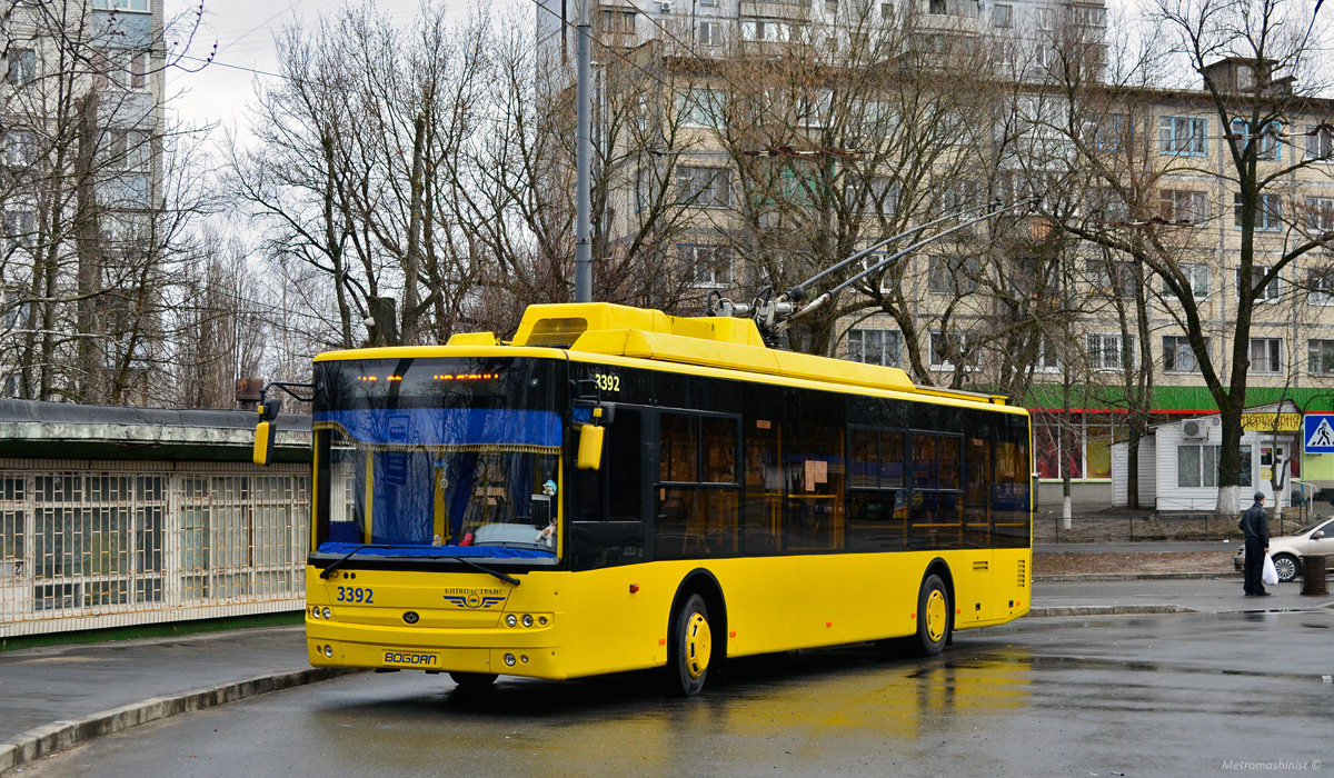 Kiev, Bogdan T70110 N°. 3392