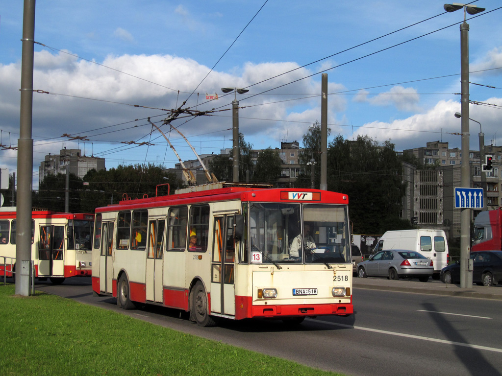 Вильнюс, Škoda 14Tr02/6 № 2518