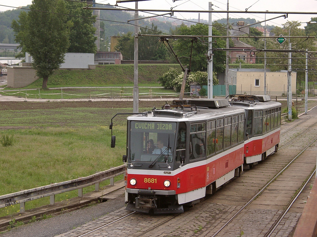 Prague, Tatra T6A5 N°. 8681