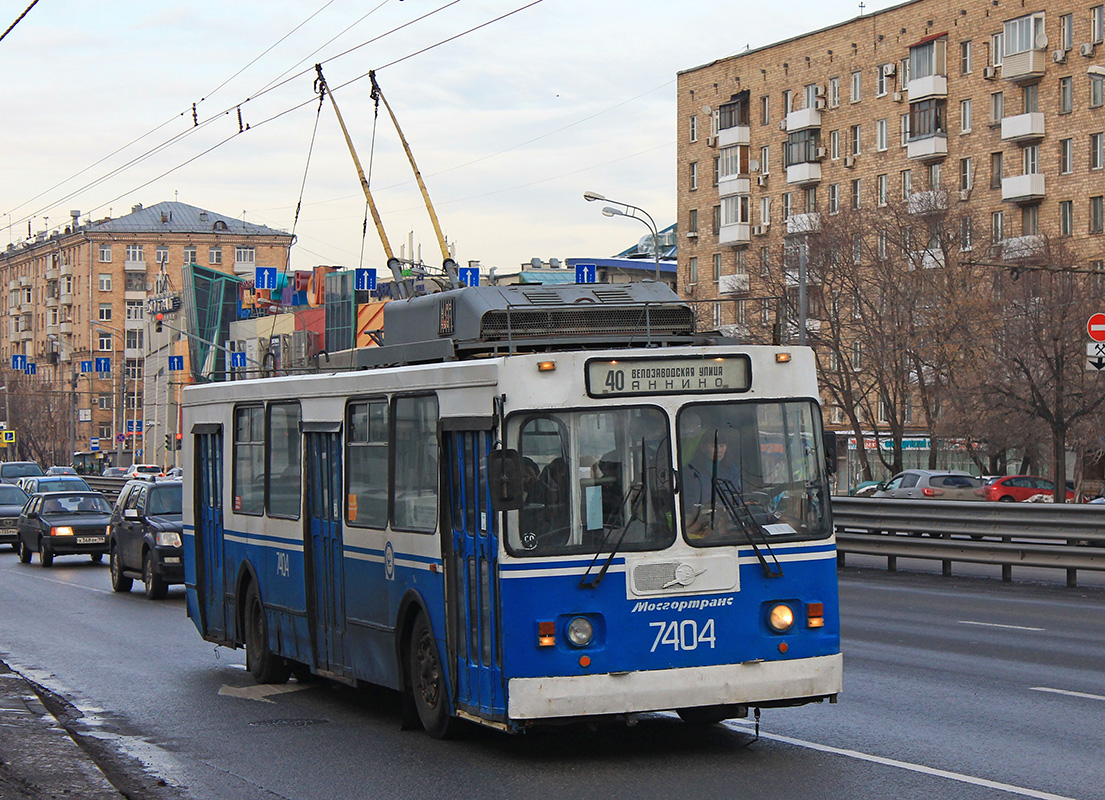 Москва, ЗиУ-682ГМ1 (с широкой передней дверью) № 7404