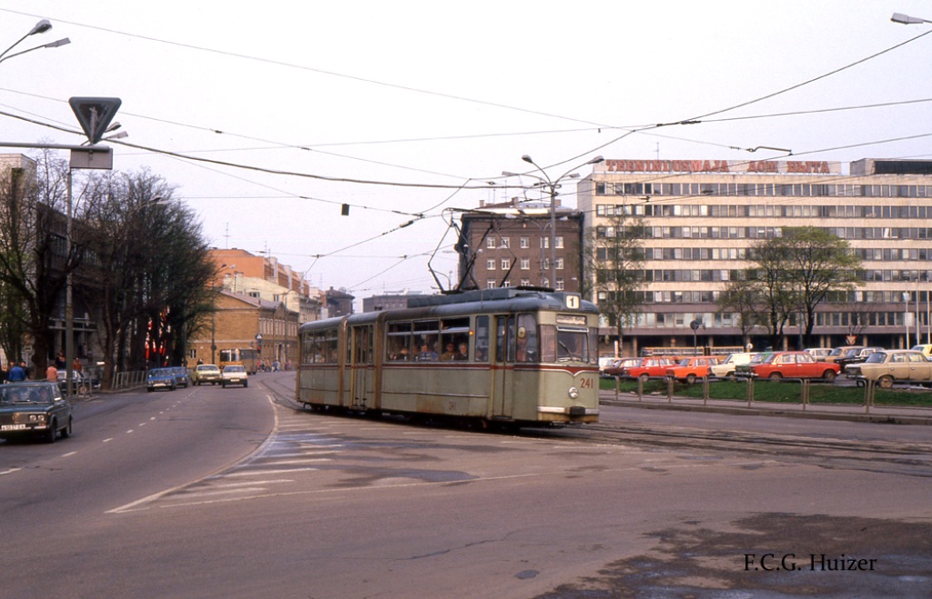 Таллин, Gotha G4-61 № 241