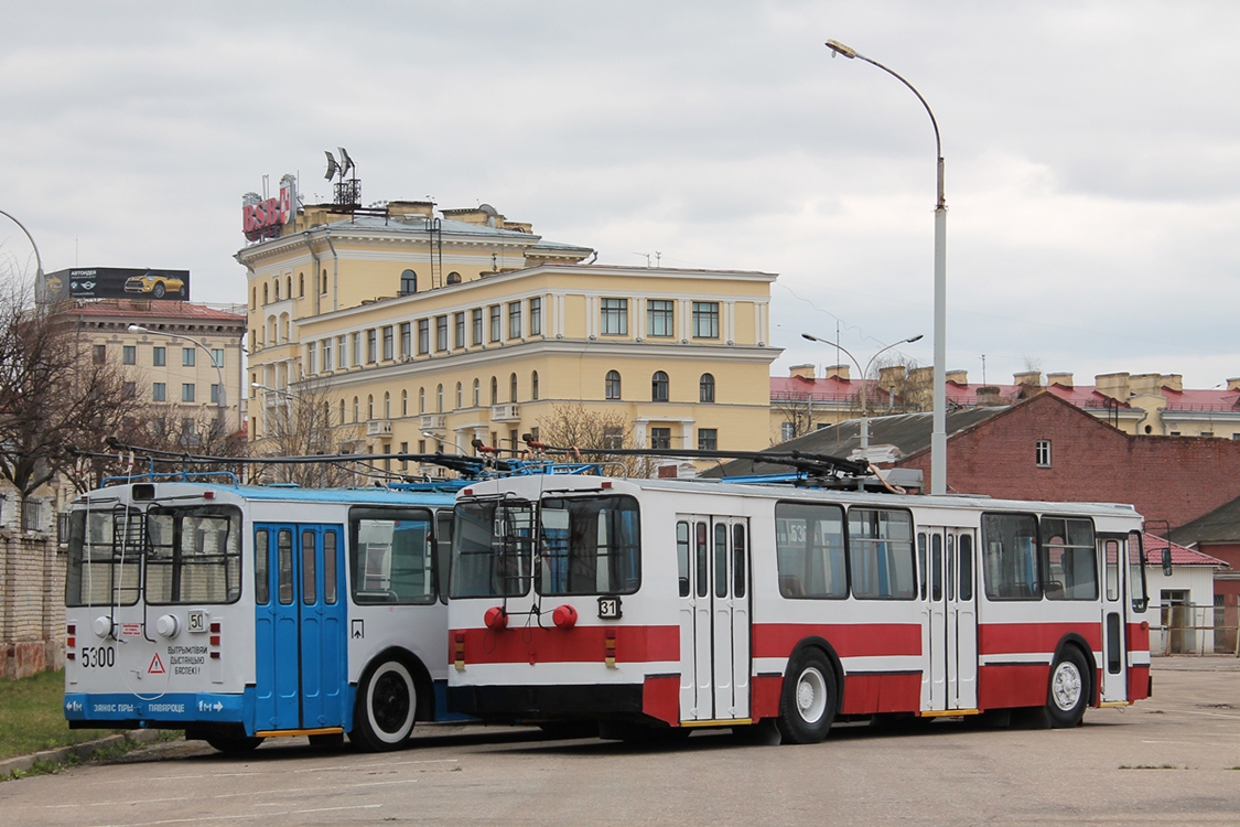 Минск, ЗиУ-682 КВР БКМ № 4239; Минск — Выставка музейных автобусов и троллейбусов 19.04.2015