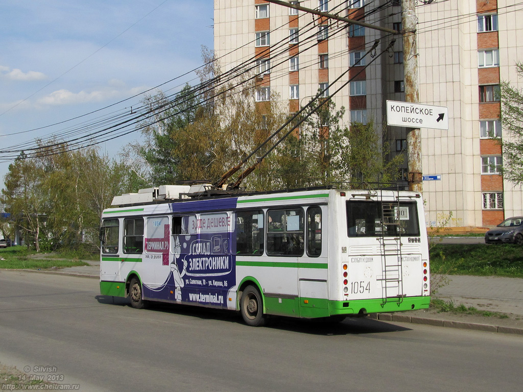 Tšeljabinsk, LiAZ-5280 (VZTM) № 1054
