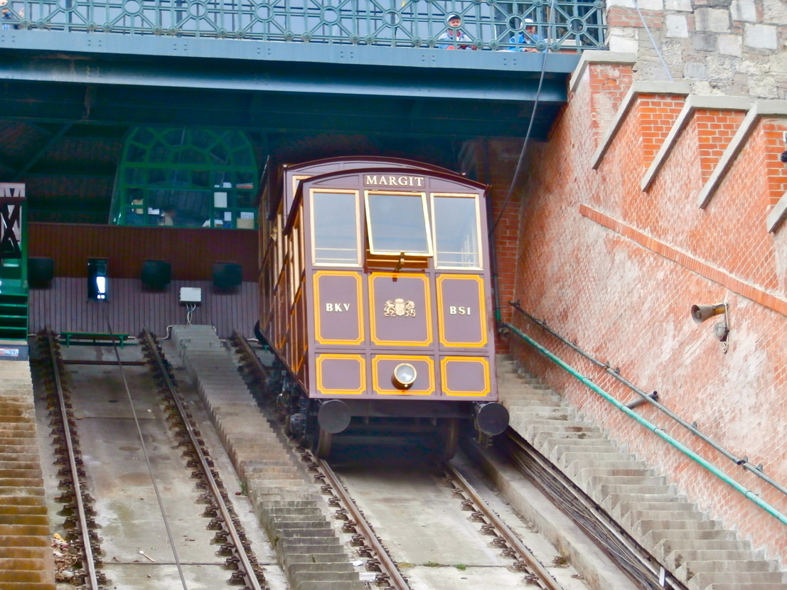 Budapest, Funicular* # BS1