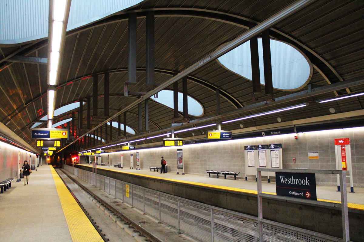 Calgary — C-Train LRT: lines and stations