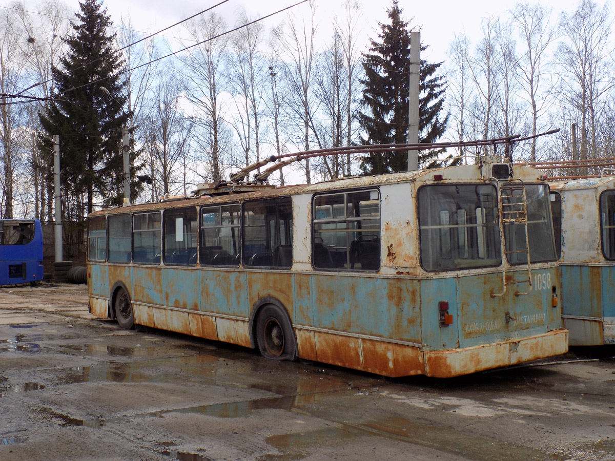 Novočeboksarsk, ZiU-682 (URTTZ) č. 1098