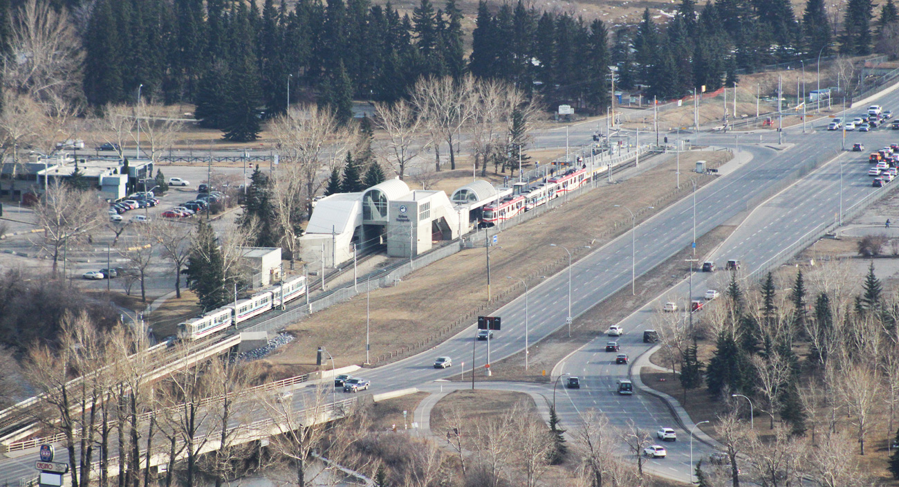 Calgary — C-Train LRT: lines and stations