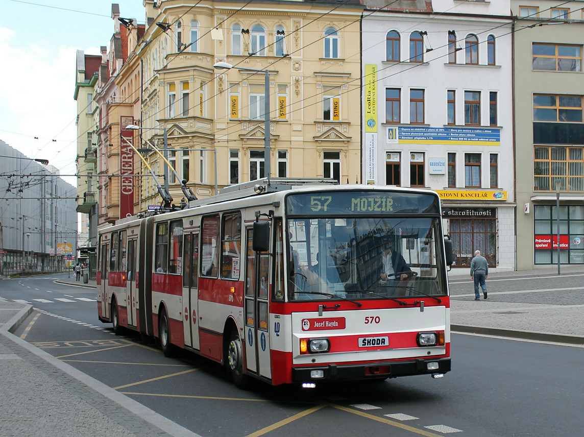 Ústí nad Labem, Škoda 15Tr13/6M № 570