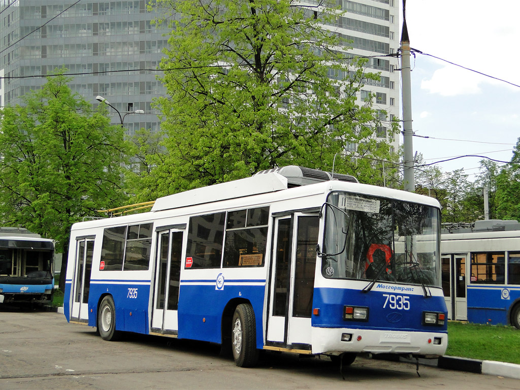 Moszkva, BTZ-52761R — 7935