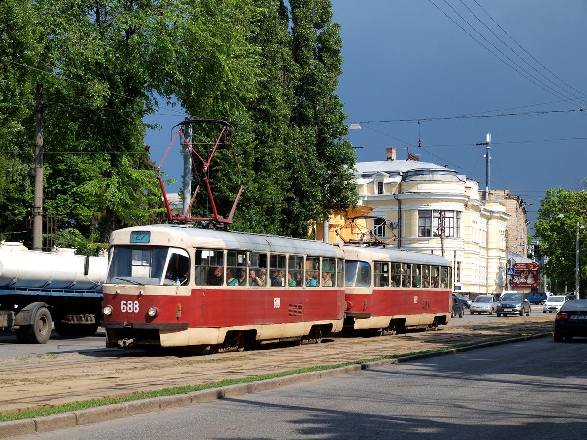 Kharkiv, Tatra T3SU N°. 688