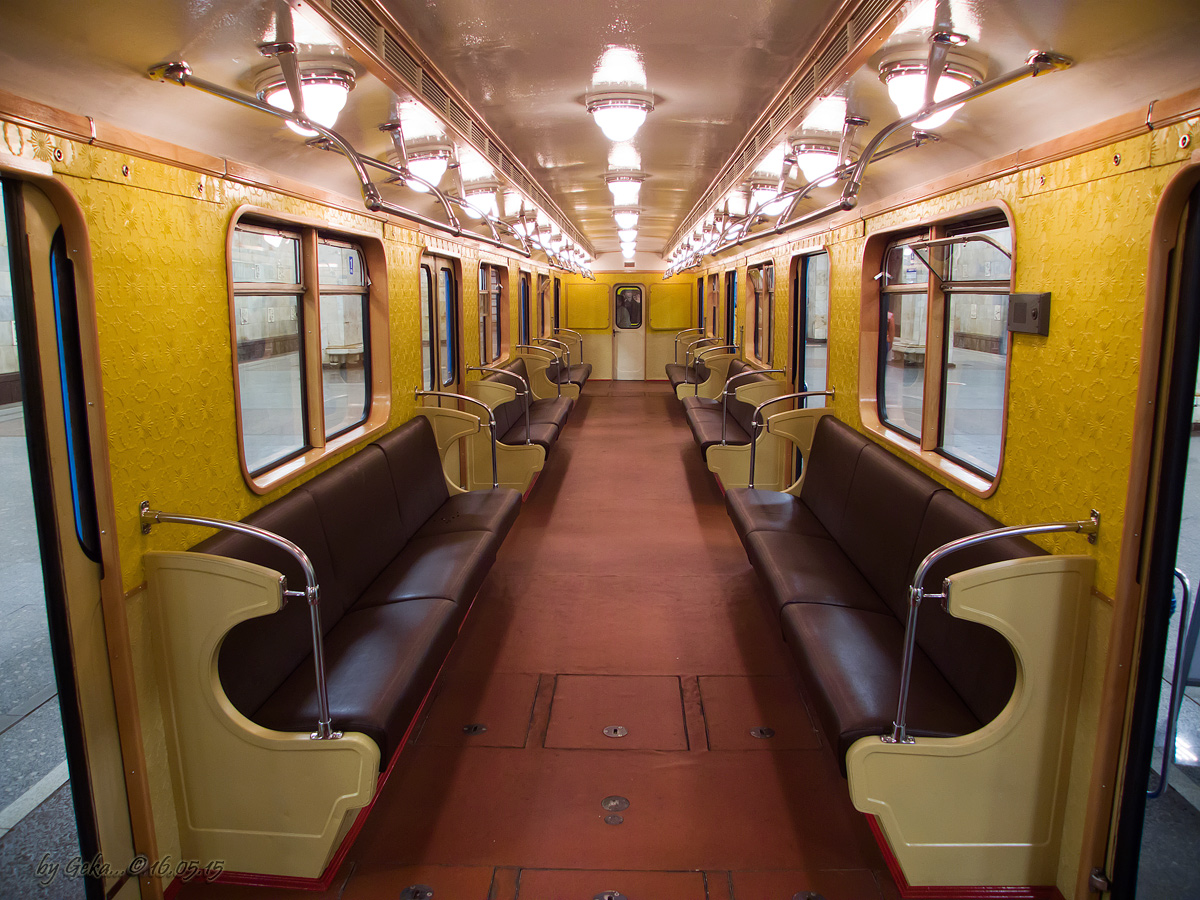 ретро вагон метро