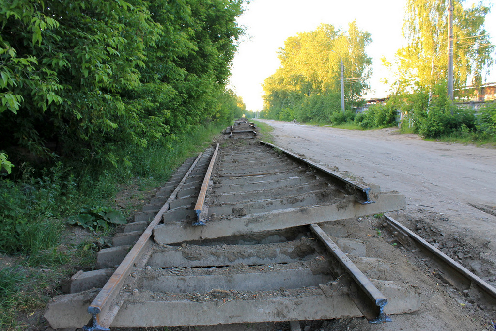 Tver — Dismantling of tram tracks