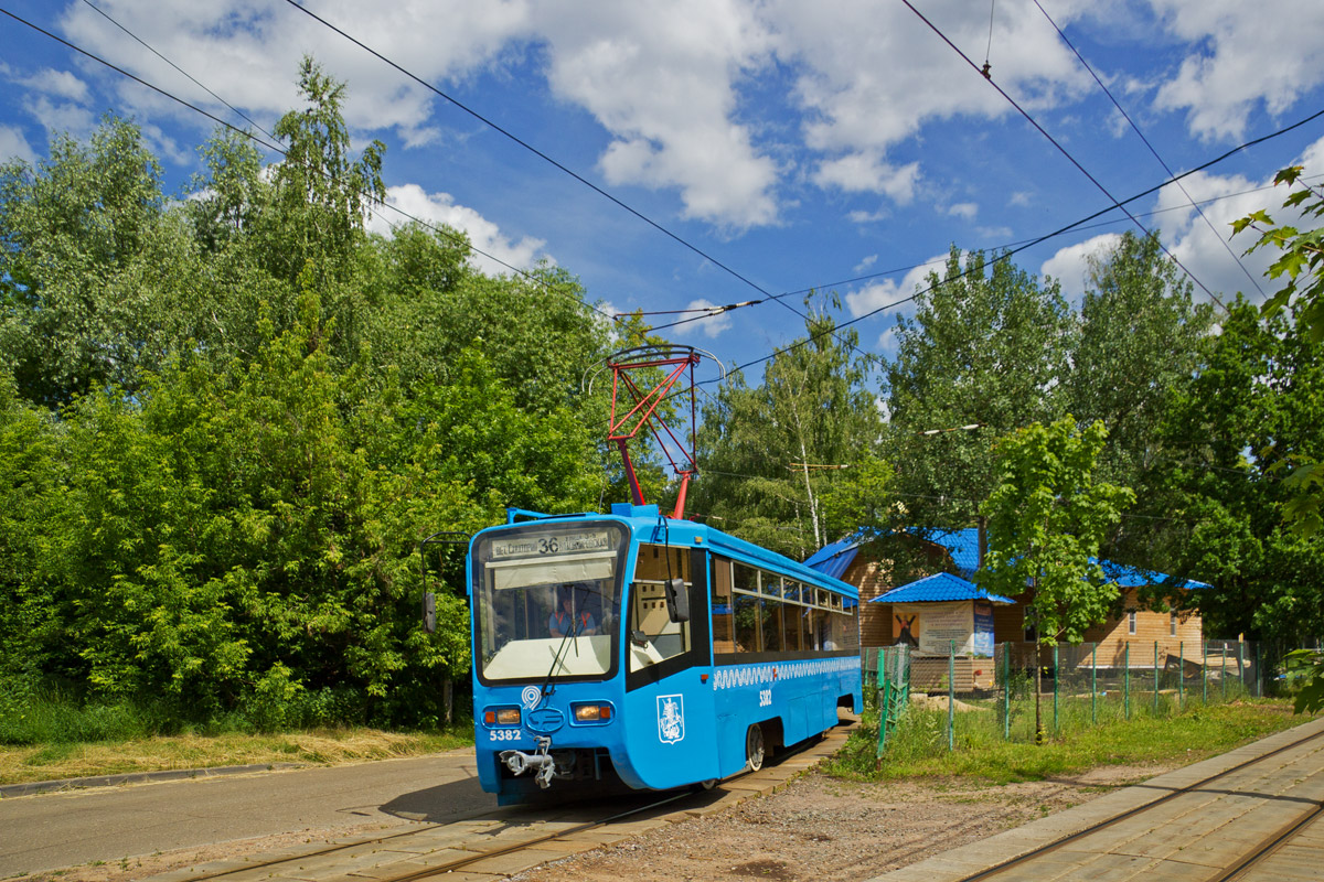 Moskwa, 71-619K Nr 5382
