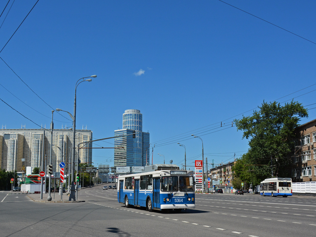 Москва, ЗиУ-682ГМ1 (с широкой передней дверью) № 5364