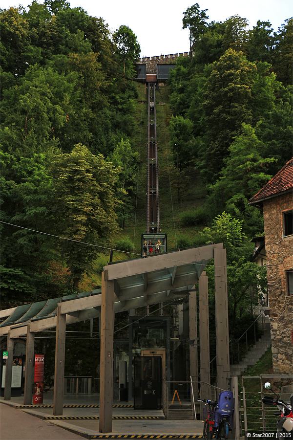 Ljubljana — Infrastructure of the funicular
